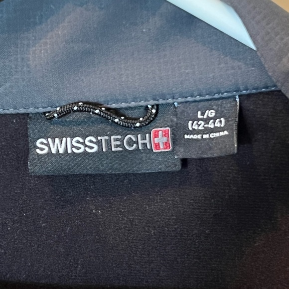 Men’s large 4244 swiss tech jacket - Picture 3 of 3